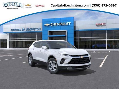 New 2026 Chevrolet Blazer LT w/ LPO, Floor Liner Package FWD image 1