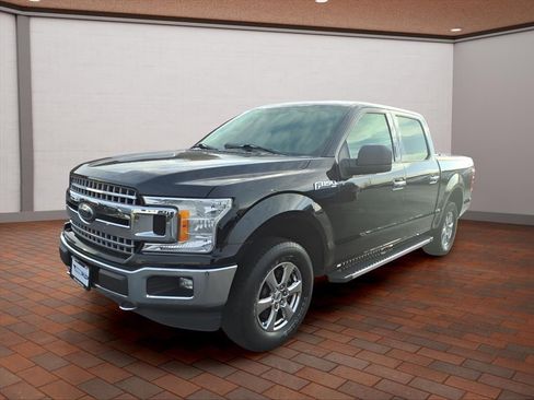 Used 2018 Ford F150 XLT w/ XTR Package image 4