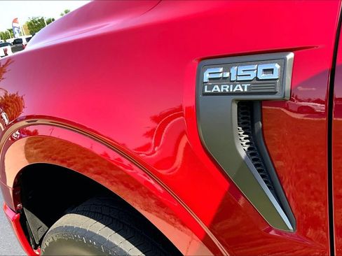 Used 2022 Ford F150 Lariat w/ Equipment Group 502A High AWD/4WD image 4