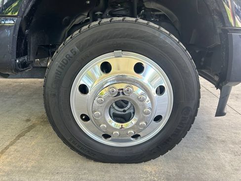 Used 2025 Ford F450 Platinum w/ Platinum Plus Package AWD/4WD image 29