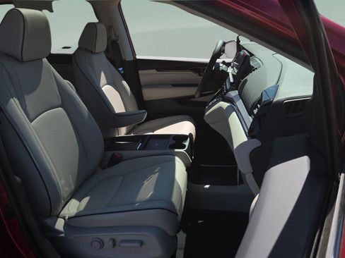 New 2026 Honda Odyssey Touring image 16