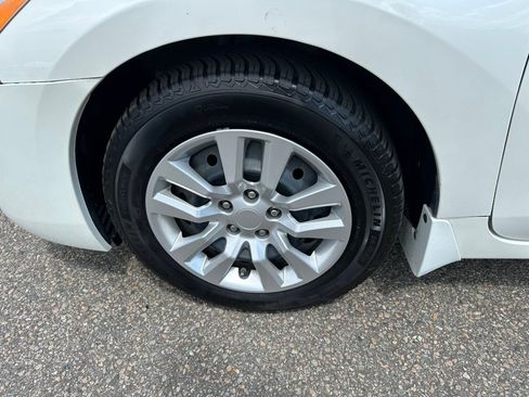 Used 2015 Nissan Altima 2.5 S w/ Power Driver Seat Package FWD image 22