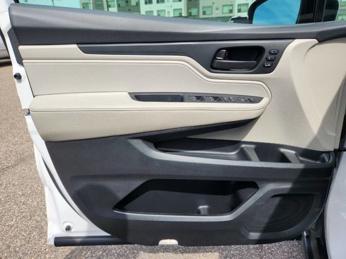 Used 2025 Honda Odyssey EX-L image 21