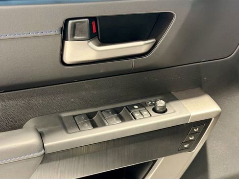 New 2026 Toyota Tundra Platinum image 15