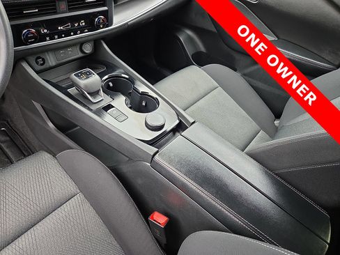 Used 2024 Nissan Rogue SV AWD/4WD image 25