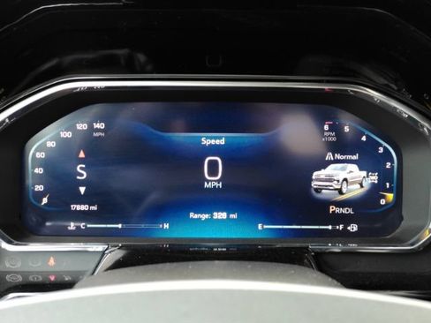 Used 2026 Chevrolet Silverado 1500 RST AWD/4WD image 37