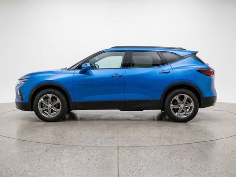 Used 2025 Chevrolet Blazer LT FWD image 5