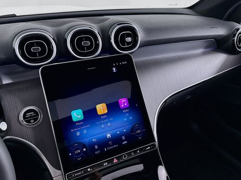 New 2026 Mercedes-Benz GLC 300 image 19