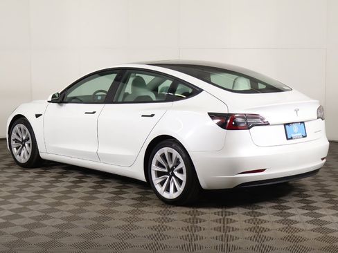 Used 2021 Tesla Model 3 Long Range image 10