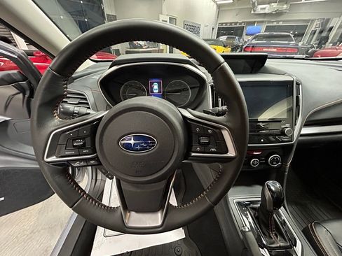 Used 2019 Subaru Crosstrek 2.0i Limited w/ Moonroof Package w/Navigation image 9