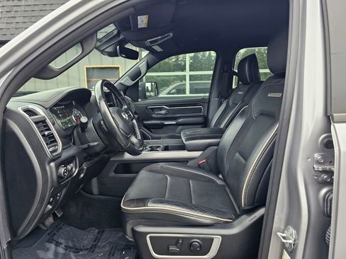 Used 2022 RAM 1500 Laramie w/ Sport Appearance Package AWD/4WD image 19