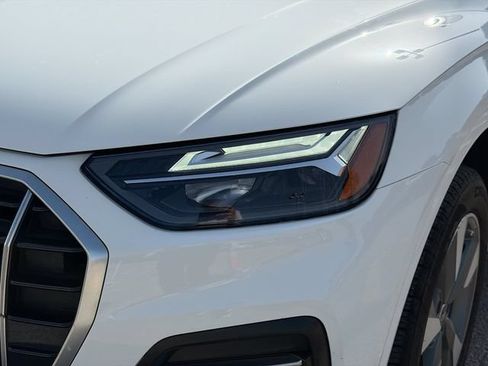 Used 2023 Audi Q5 2.0T Premium w/ Convenience Package AWD/4WD image 9