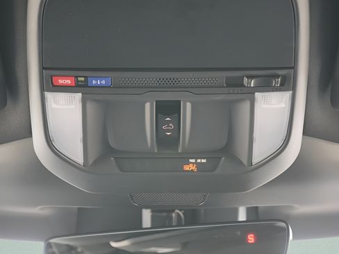 Used 2025 Subaru Forester Premium w/ Convenience Package #1 AWD/4WD image 19