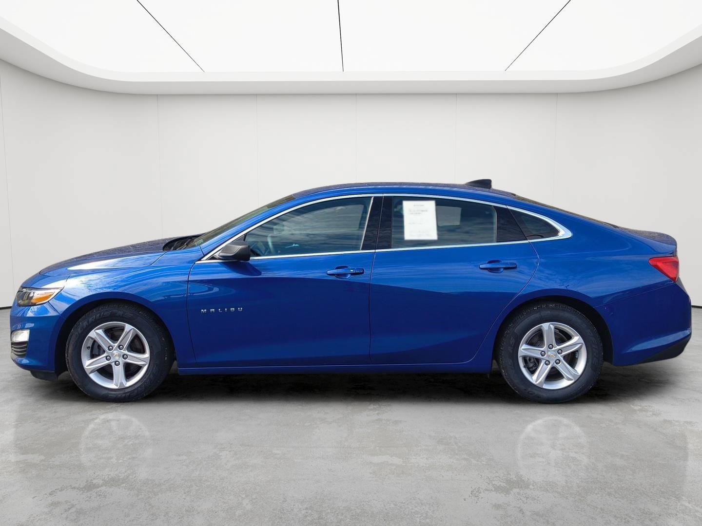 Used 2023 Chevrolet Malibu LS FWD image 28