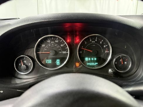 Used 2016 Jeep Wrangler Unlimited Sport w/ Quick Order Package 24S AWD/4WD image 8