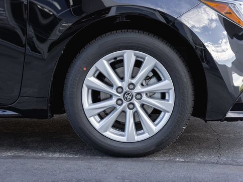 New 2026 Toyota Corolla LE FWD image 4