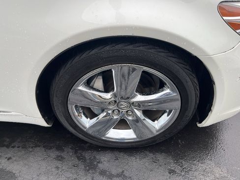 Used 2011 Lexus LS 460 w/ Comfort Pkg image 44