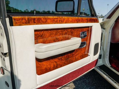Used 1989 Rolls-Royce Silver Spirit RWD image 56