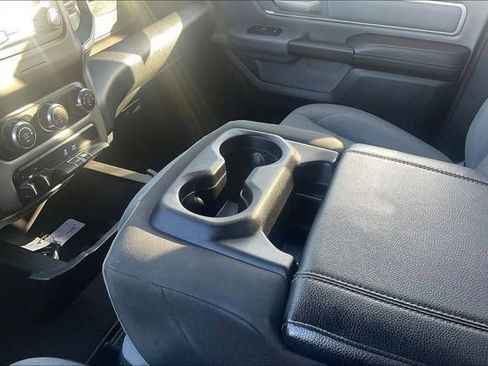 Used 2021 RAM 1500 Big Horn image 15