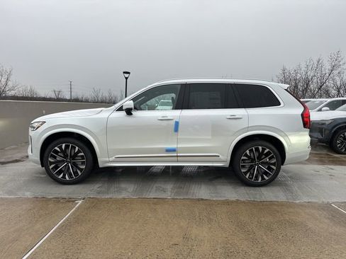 New 2026 Volvo XC90 B6 Ultra w/ Protection Package image 4