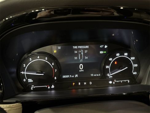 Certified 2020 Lincoln Corsair Reserve w/ Elements Package image 10