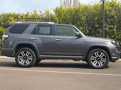 Used 2014 Toyota 4Runner Limited AWD/4WD image 3