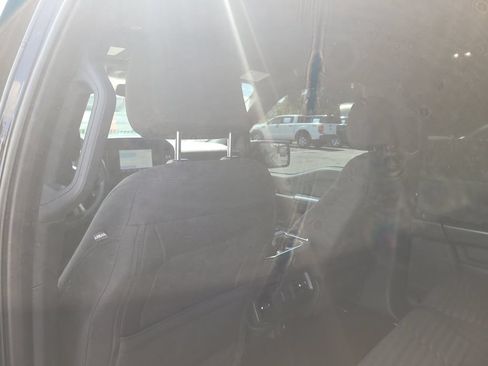 Used 2022 Ford F150 XL w/ STX Appearance Package RWD image 9