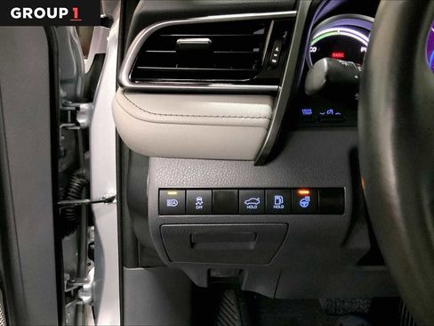 Used 2024 Toyota Camry XLE image 34