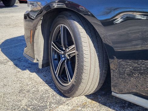 Certified 2024 Ford Mustang Premium image 33