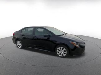 Used 2025 Toyota Corolla LE video 2