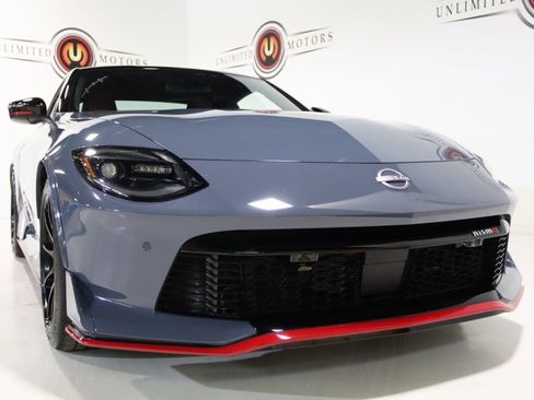 Used 2024 Nissan Z NISMO w/ Floor Mat Package image 28