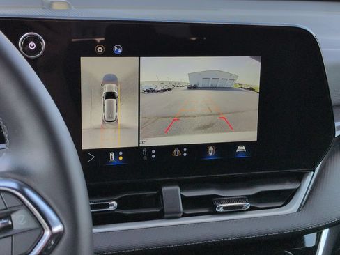 Certified 2025 Chevrolet Equinox LT w/ Safety and Technology Package AWD/4WD image 15