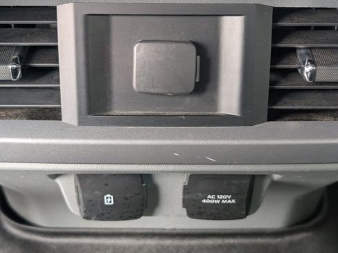 Used 2023 Ford F150 XLT w/ Equipment Group 302A High RWD image 33