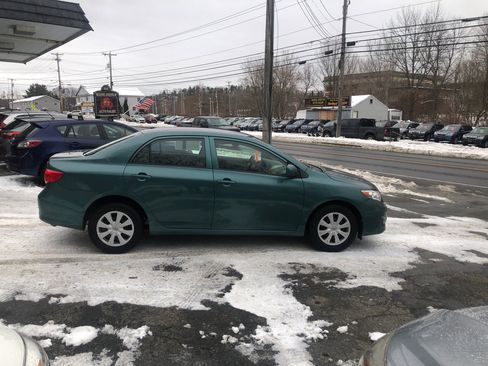 Used 2009 Toyota Corolla LE image 4