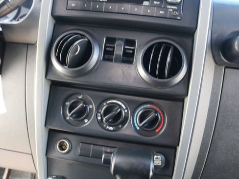 Used 2008 Jeep Wrangler X AWD/4WD image 23