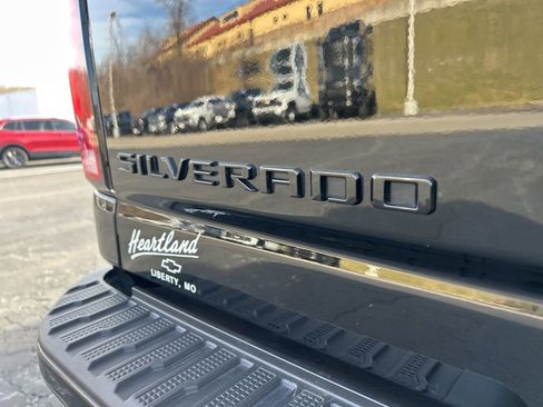 Used 2025 Chevrolet Silverado 2500 LT w/ Trail Boss Package image 16