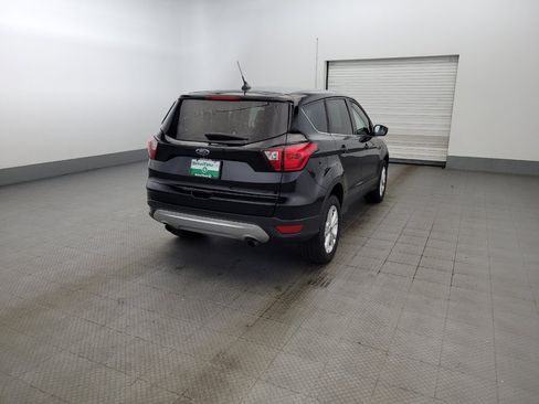 Used 2019 Ford Escape SE AWD/4WD image 9