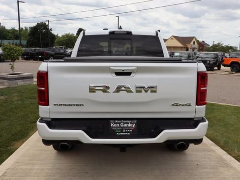 Used 2025 RAM 1500 Tungsten AWD/4WD image 40
