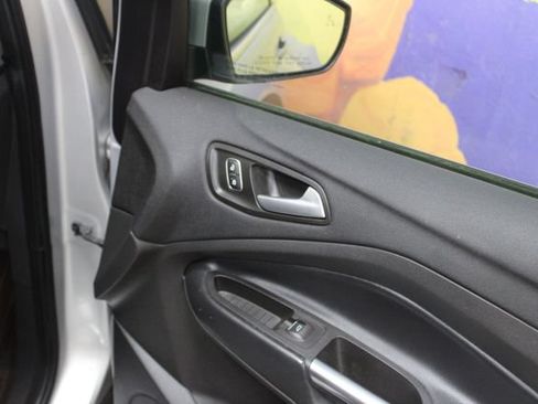 Used 2019 Ford Escape SEL AWD/4WD image 11