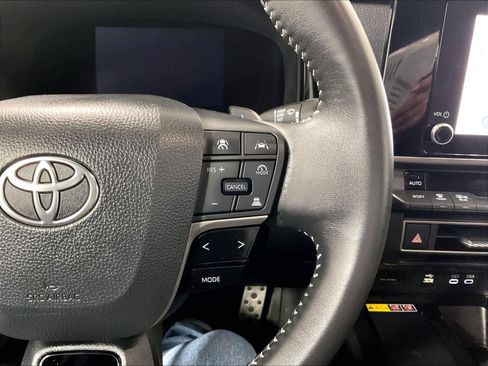 Certified 2025 Toyota Camry SE image 23