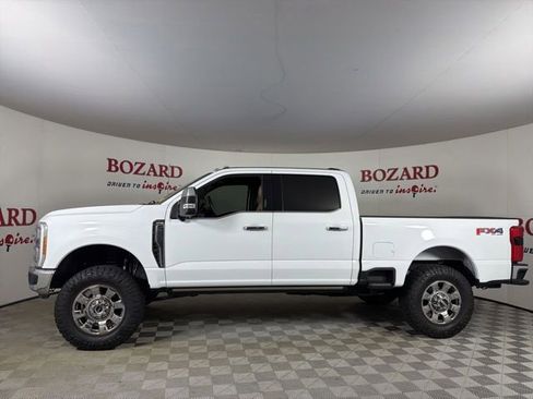 Used 2023 Ford F250 Lariat w/ Lariat Ultimate Package AWD/4WD image 5