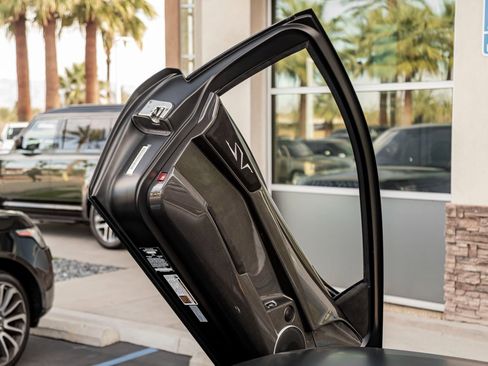 Used 2010 Lamborghini Murcielago LP 670-4 SV image 12