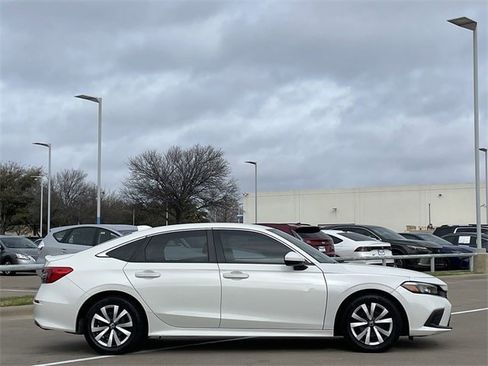 Certified 2024 Honda Civic LX image 3