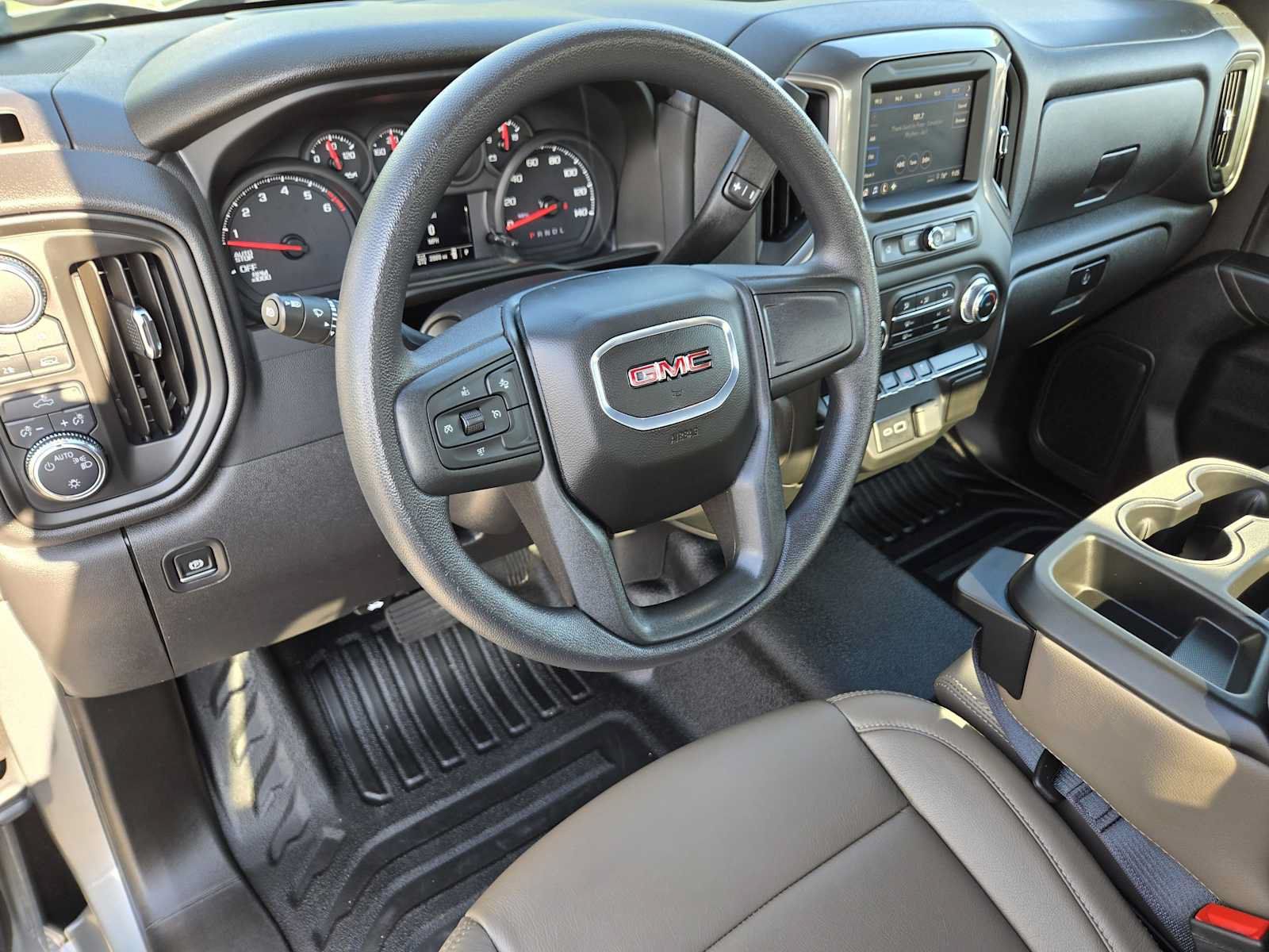 Certified 2025 GMC Sierra 1500 Pro w/ Pro Value Package AWD/4WD image 24