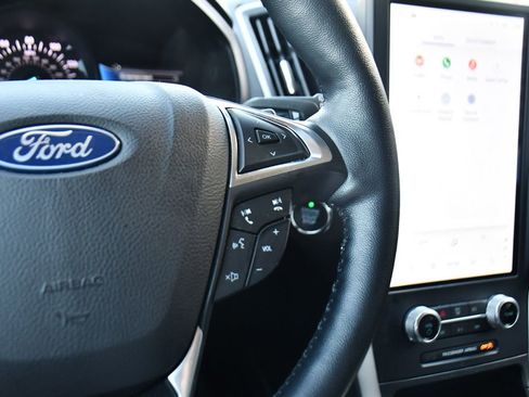 Used 2023 Ford Edge SEL w/ Convenience Package image 34