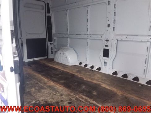 Used 2021 RAM ProMaster 2500 image 13
