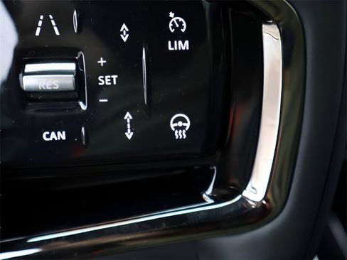 New 2025 Land Rover Range Rover Sport Dynamic SE image 38