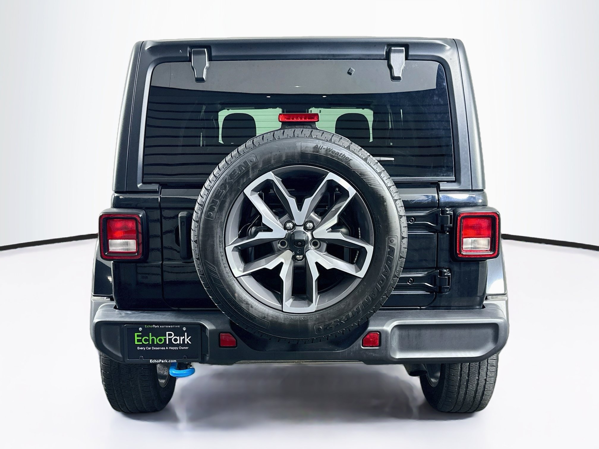 Used 2024 Jeep Wrangler Unlimited w/ Convenience Group AWD/4WD image 7