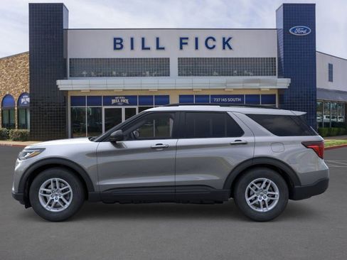 New 2026 Ford Explorer Active image 3