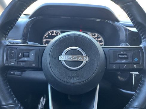 Used 2022 Nissan Pathfinder SL image 10